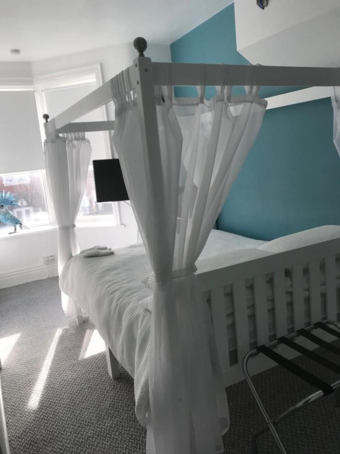 Number 40 - No Multiple Room Bookings Blackpool Zewnętrze zdjęcie